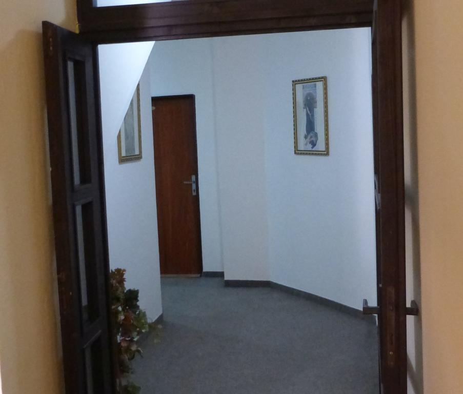 Penzion Dukat Presov Bagian luar foto